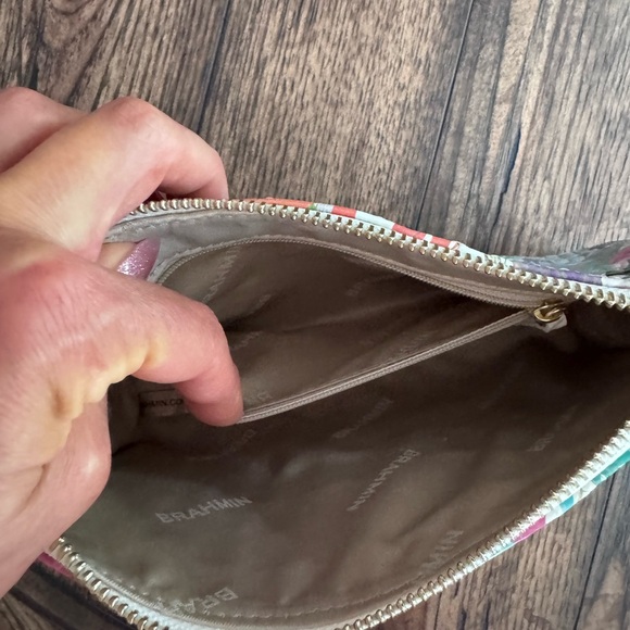 NWOT Brahmin Daisy Daylily Melbourne Leather Wristlet Clutch - Picture 13 of 14